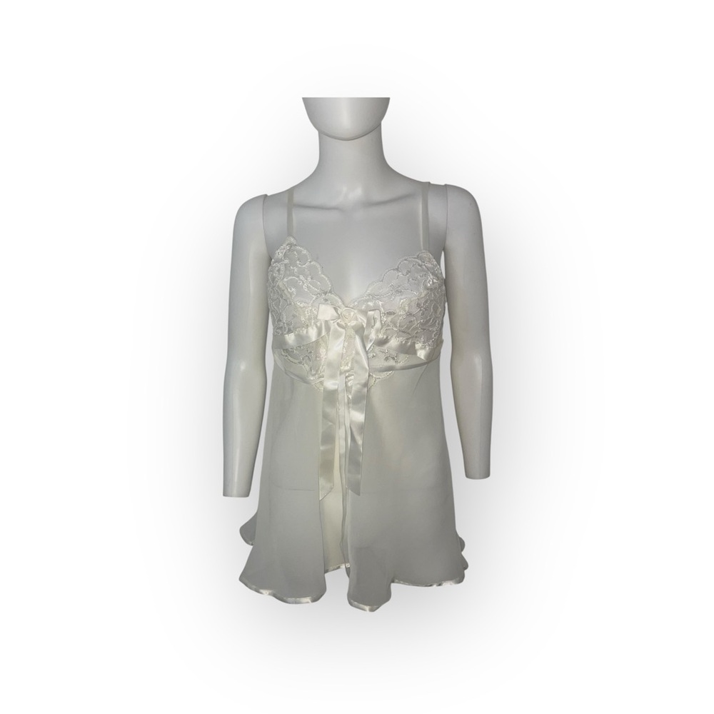 Elegant White Lace Babydoll